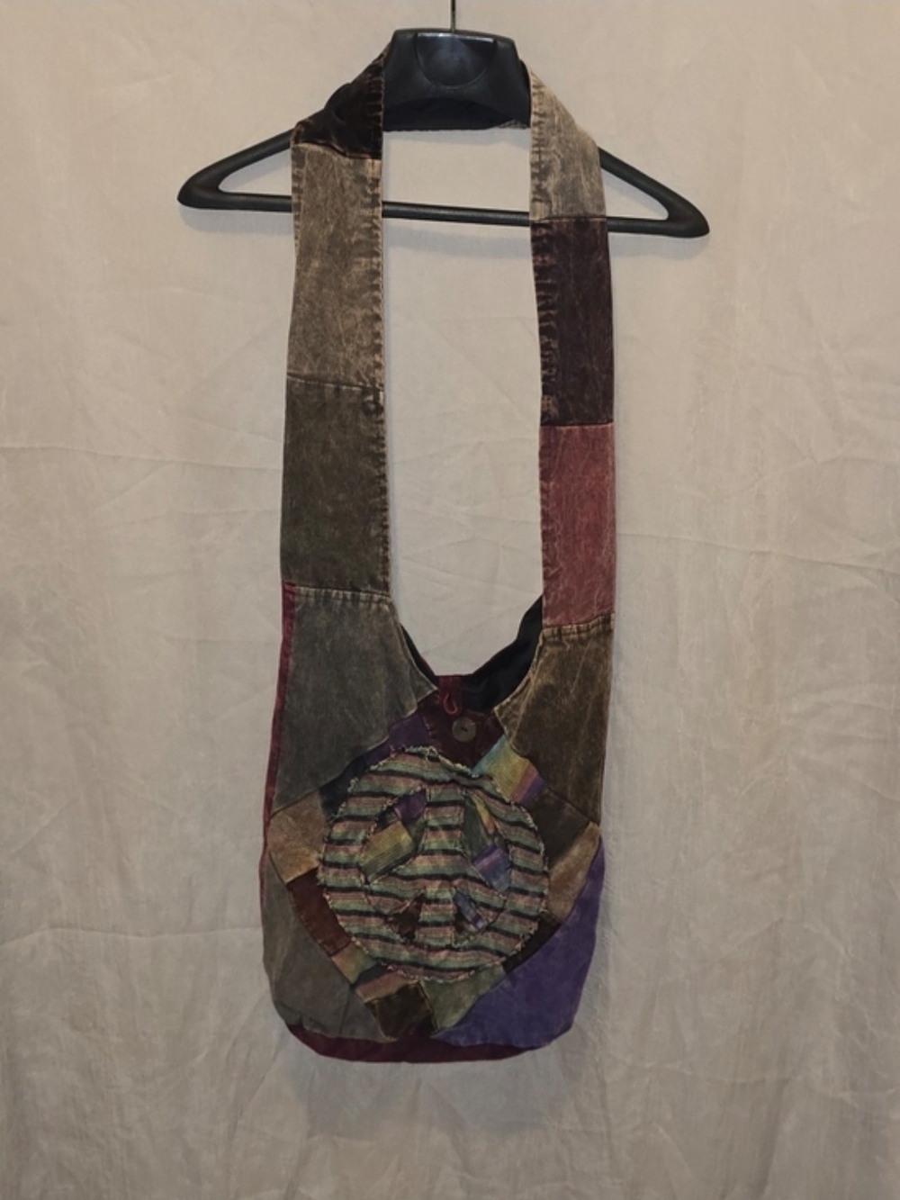 Handcrafted Patchwork Peace Sign Bag - Picture 2 of 7